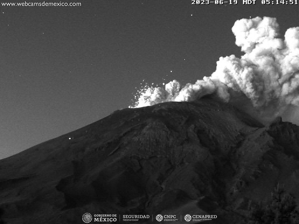 1687210595 EL SEMAFORO DE ALERTA VOLCANICA PERMANECE EN AMARILLO FASE 2