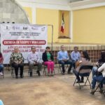 **ENTREGA DE MOBILIARIO Y EQUIPO A ESCUELAS QUE HICIERON MIGRACIÓN