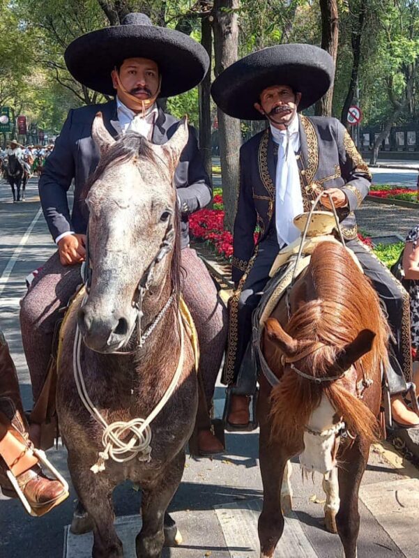 1700768117 Soyaniquilpan presente en el Desfile Nacional Civico Militar del 113