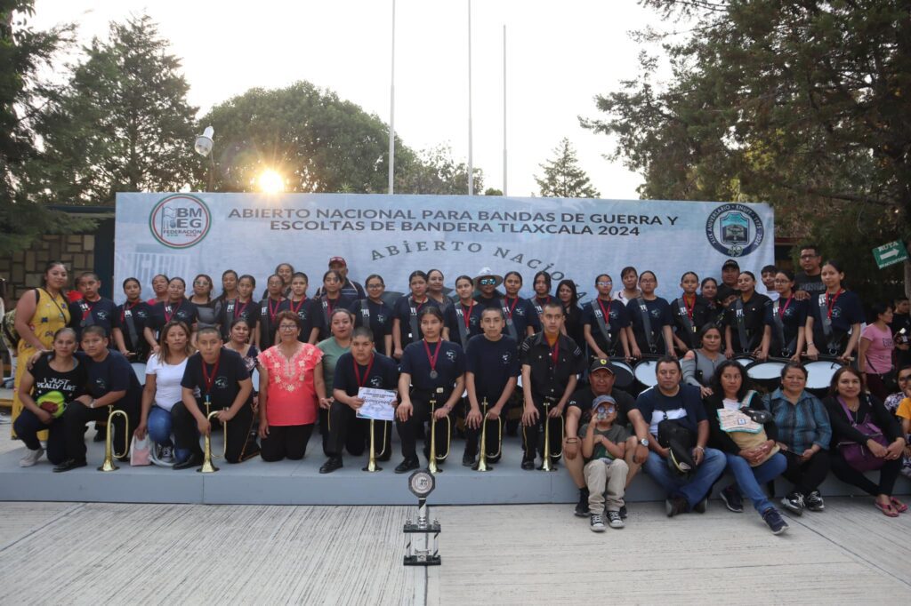 1710793284 EDUCACION BANDA DE GUERRA QUIMERA DE LA ESCUELA SECUNDARIA