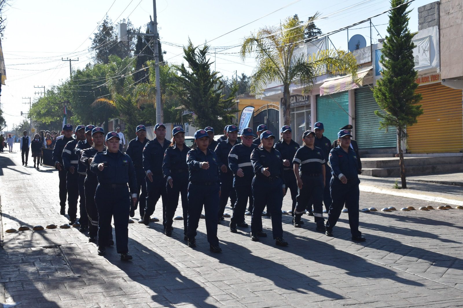 1714789496 579 Te compartimos algunas fotos del desfile del dia de hoy