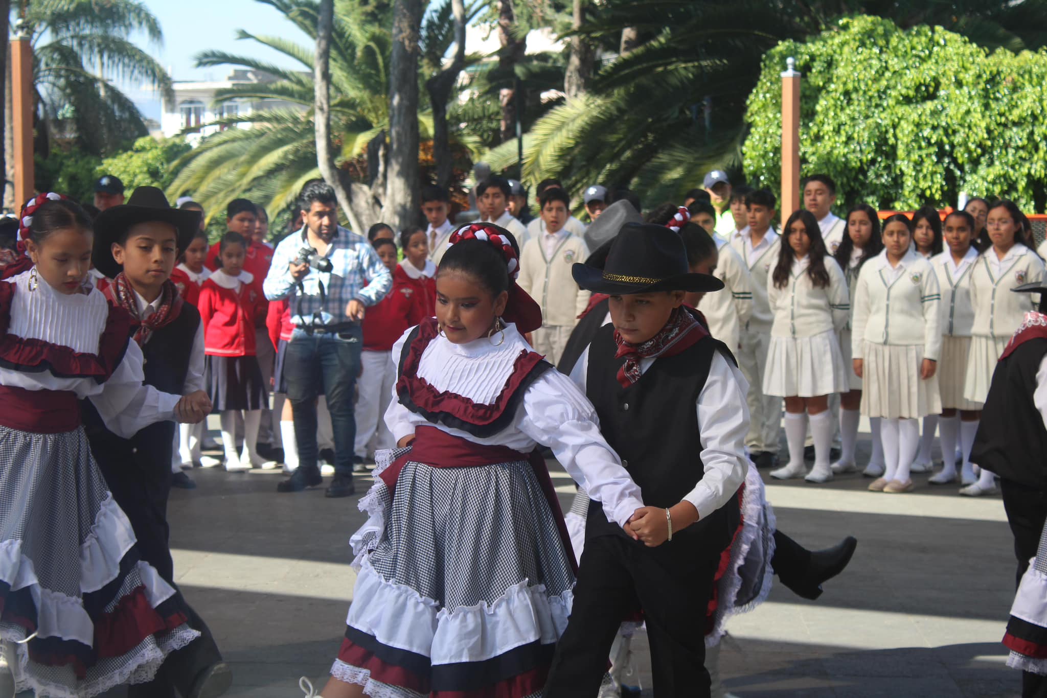 1714805669 521 Ceremonia del 218 Aniversario del Natalicio de Benito Juarez