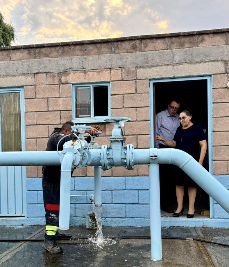 1714821886 Se restablece el suministro de agua en el fraccionamiento Santa