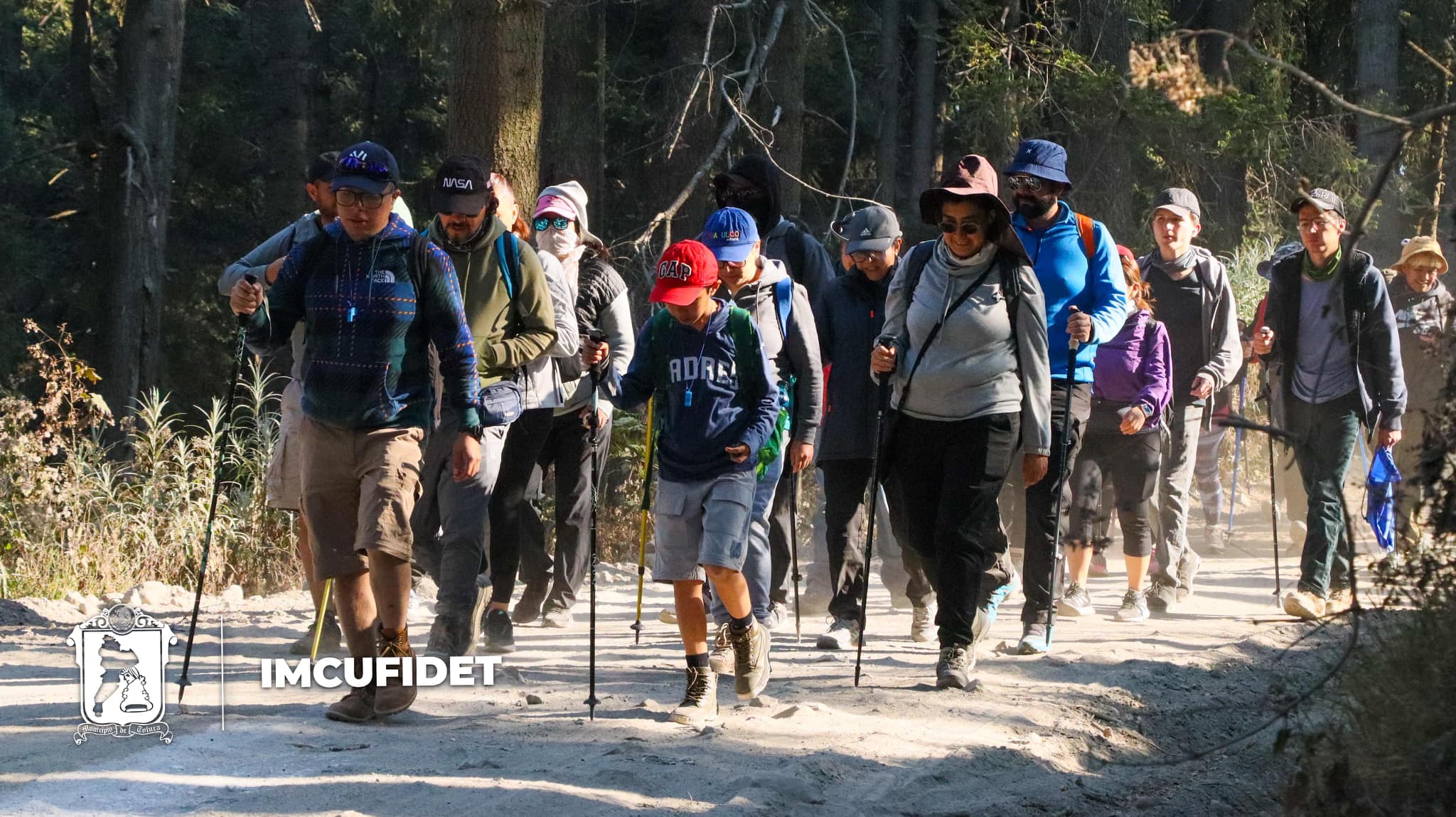 1714987087 101 Entre rocas polvo y caminos estrechos nuestra practica de senderismo