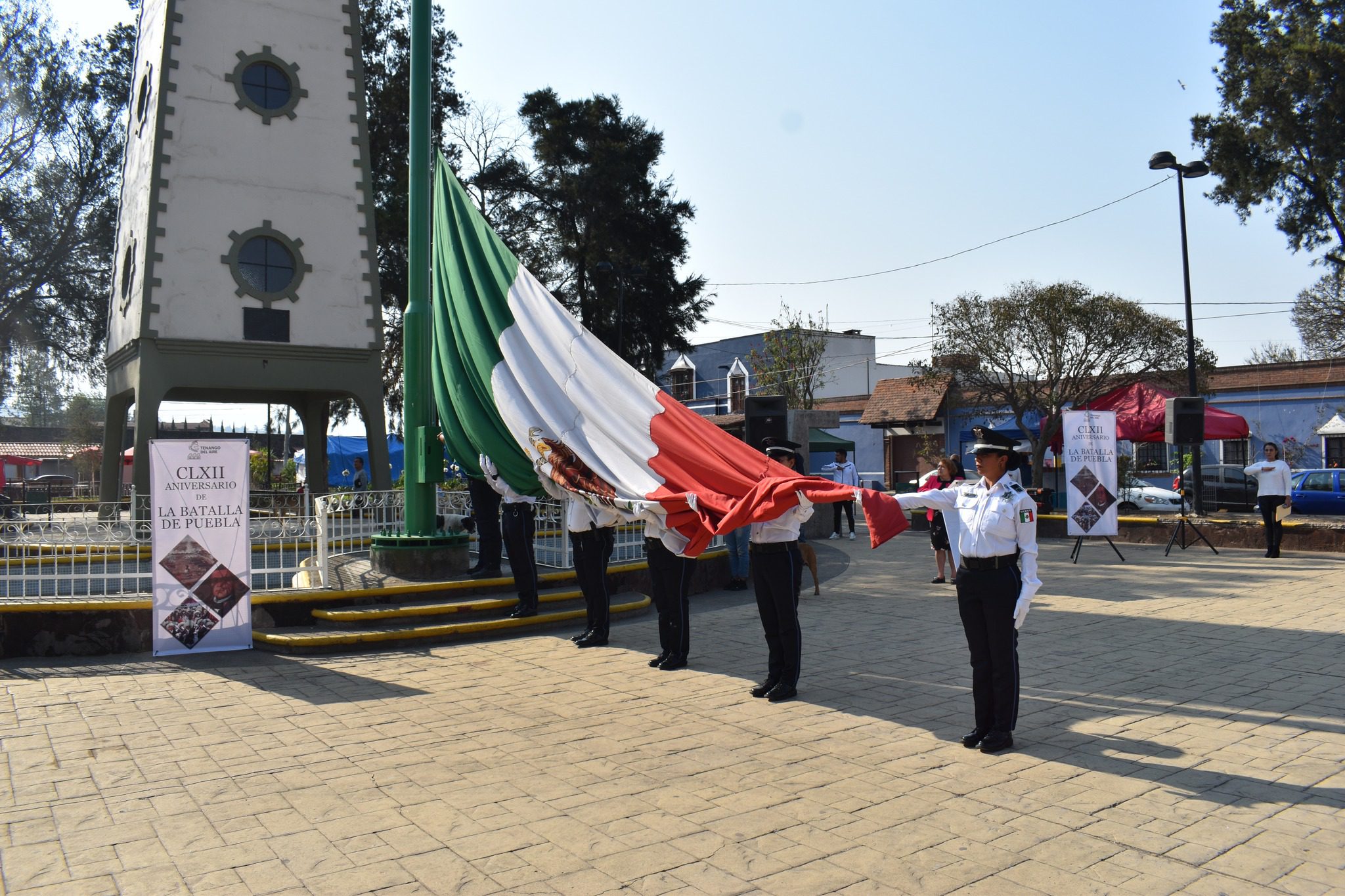 1715042458 588 La fiesta y el arte se reunen para celebrar un