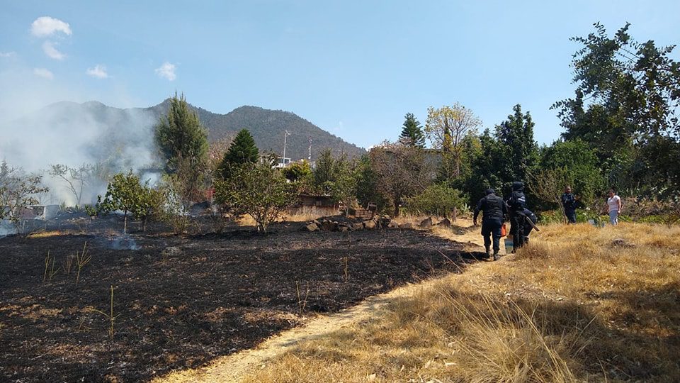 1715060802 Incendio Proteccion Civil y Seguridad Publica sofocaron un incendio