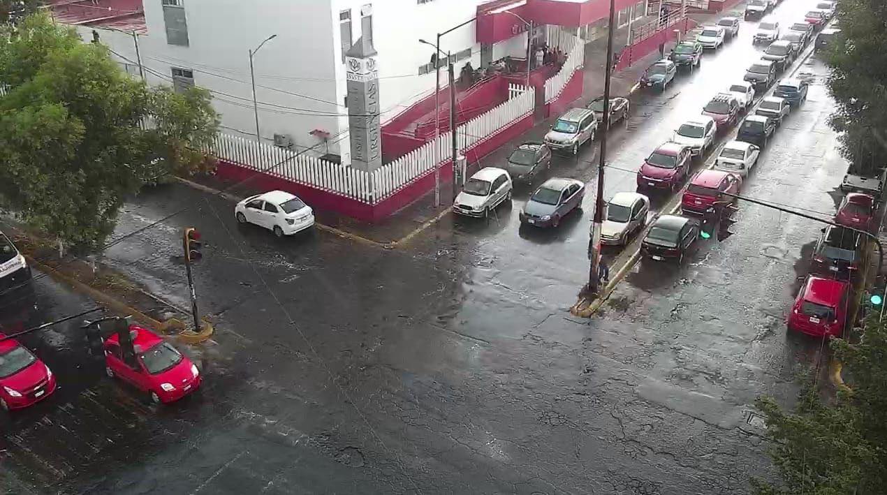 1715080934 92 Tarde de lluvia en Metepec Maneja con precaucion