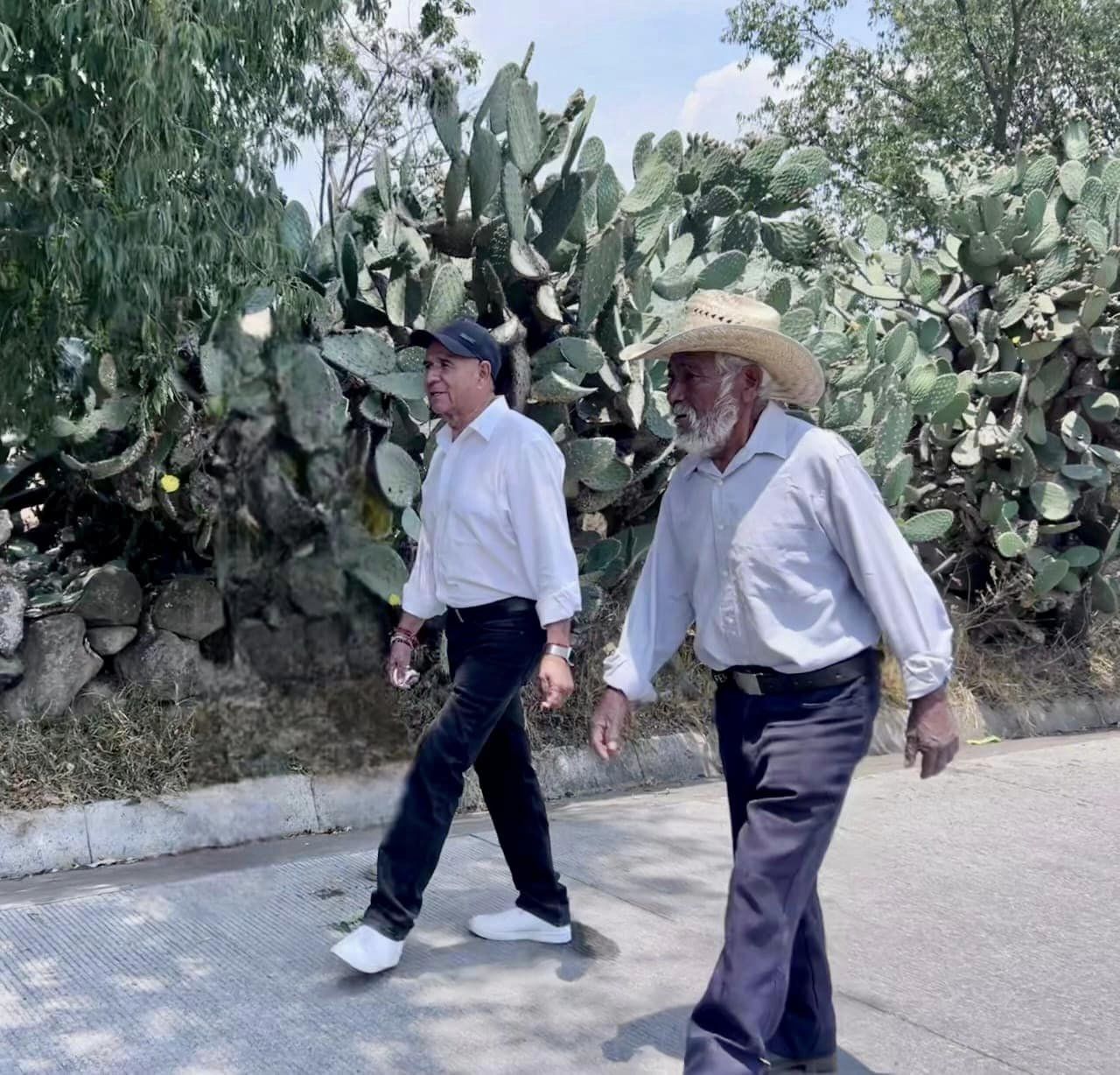 1715117653 732 En el Campo Jocotitlense existen hombres y mujeres que todos