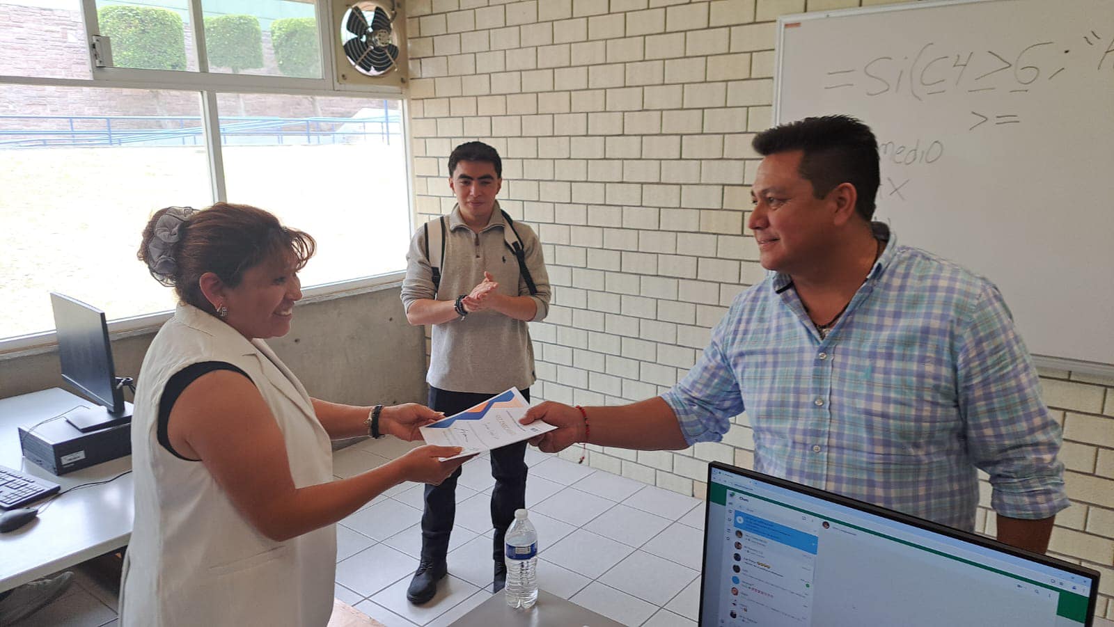 1715201900 278 A traves del Instituto de la Mujer se llevo a