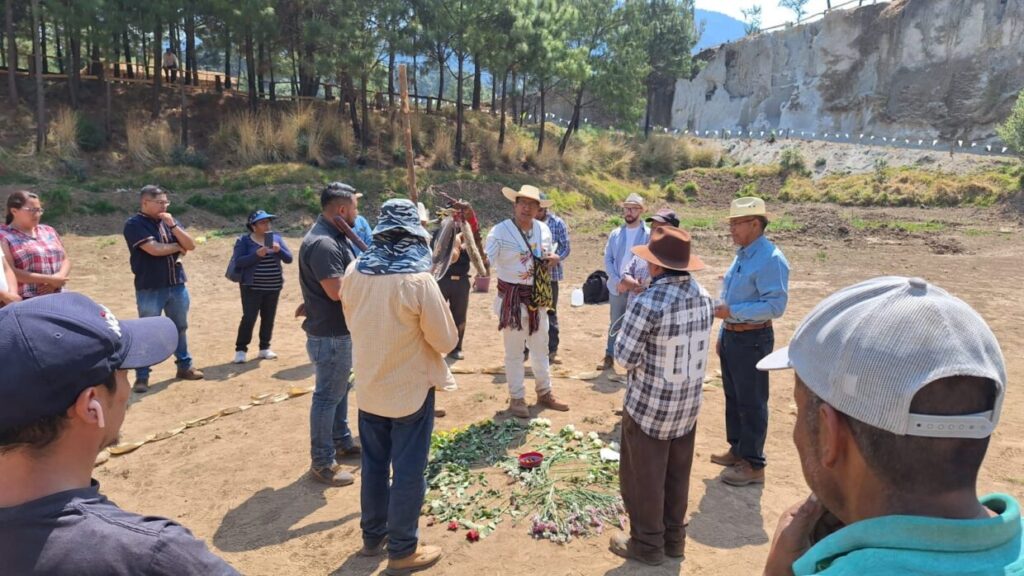 1715350007 Hoy se llevo a cabo una ceremonia de peticion de scaled