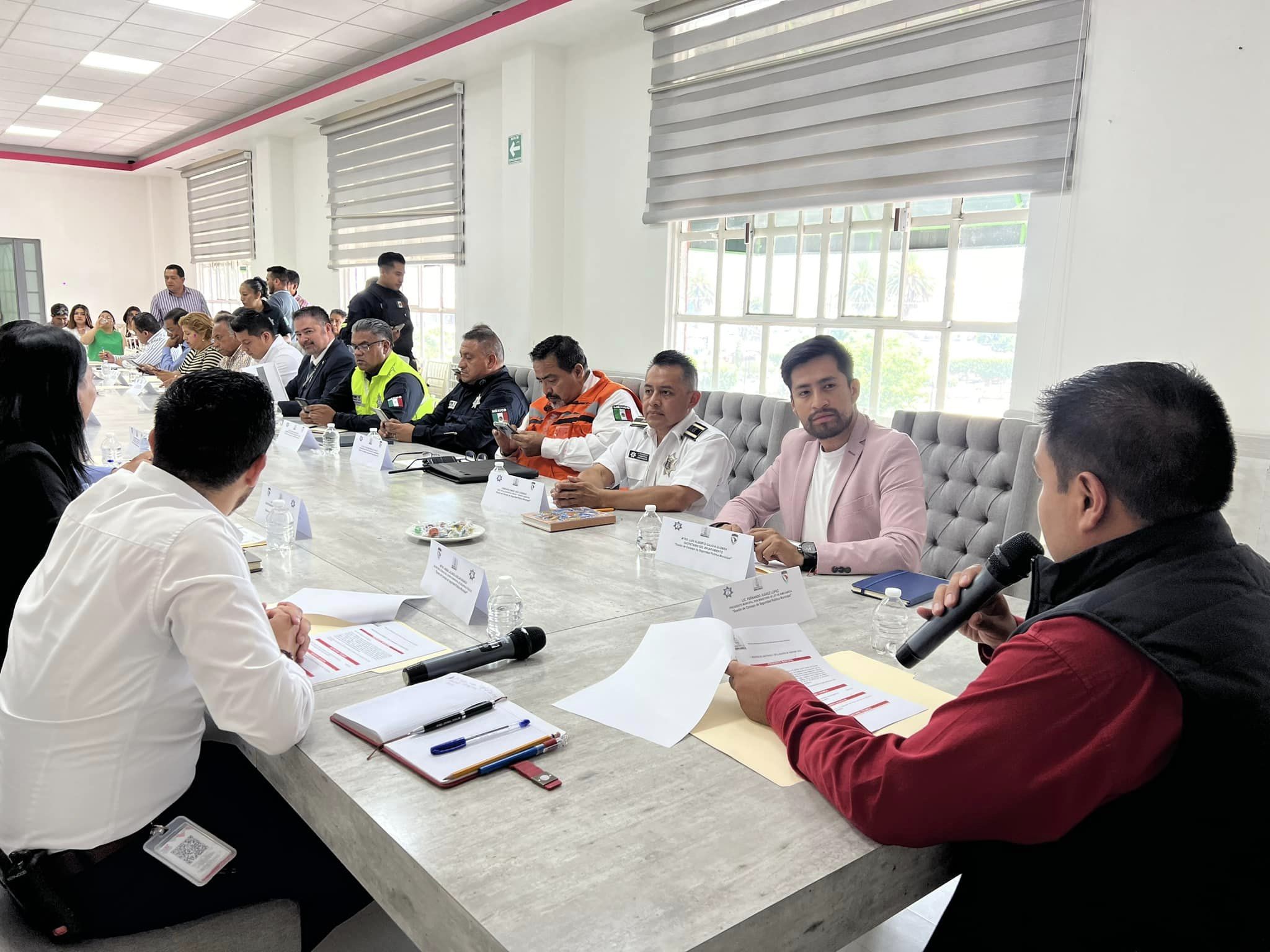 1715383113 569 En presencia de autoridades municipales estatales federales delegados y demas