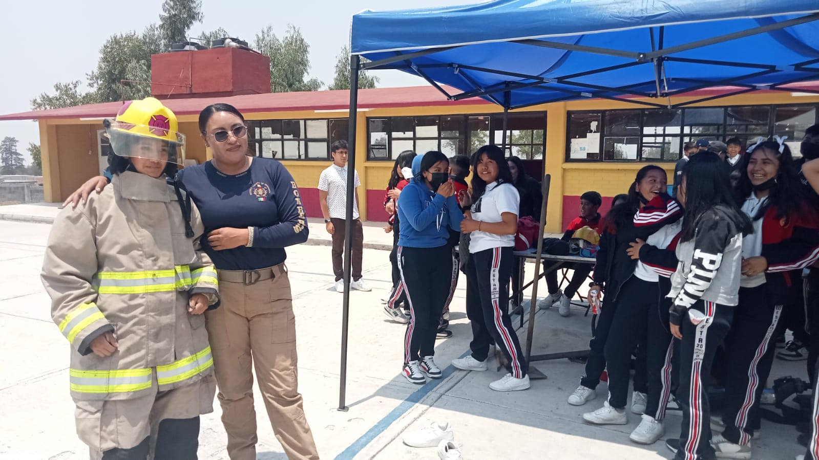 1715599827 193 La FeriaPorTuSeguridad sigue recorriendo las escuelas del municipio en esta