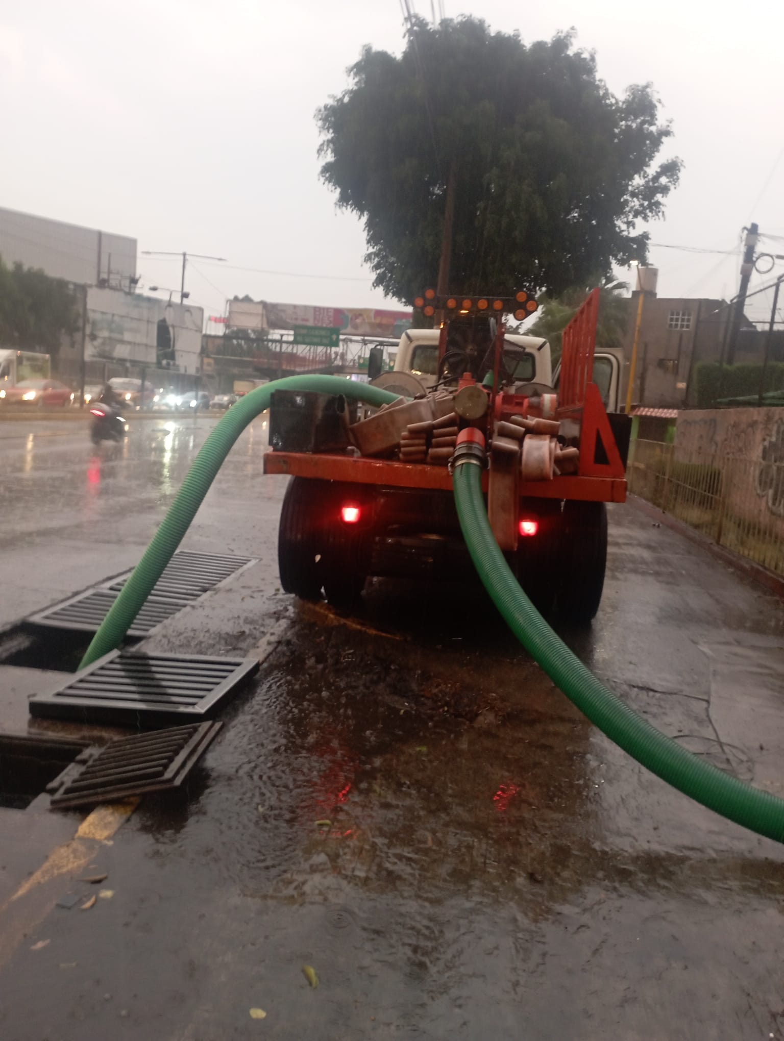 1715763991 322 Toma precauciones se presentan precipitaciones en diferentes puntos de Tultitl