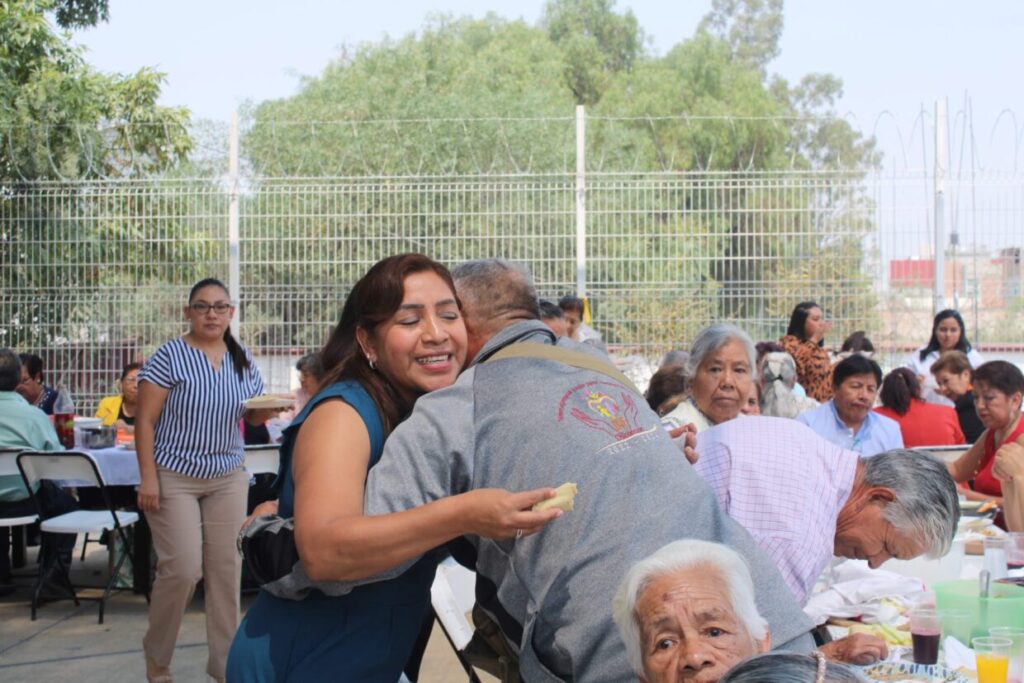 1715815180 El dia de hoy asisti al festejo del dia de scaled