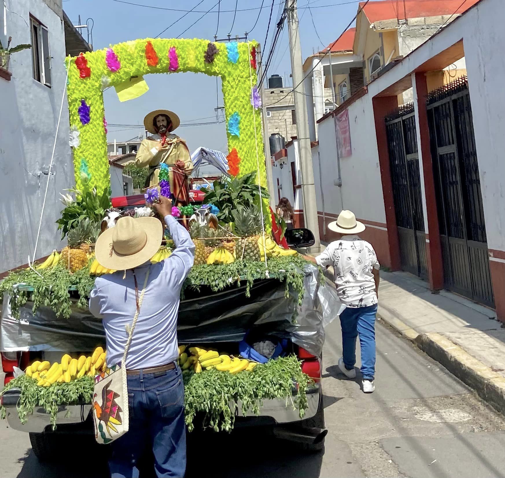 1716610225 198 Tradicional paseo en honor a San Isidro Labrador patron de