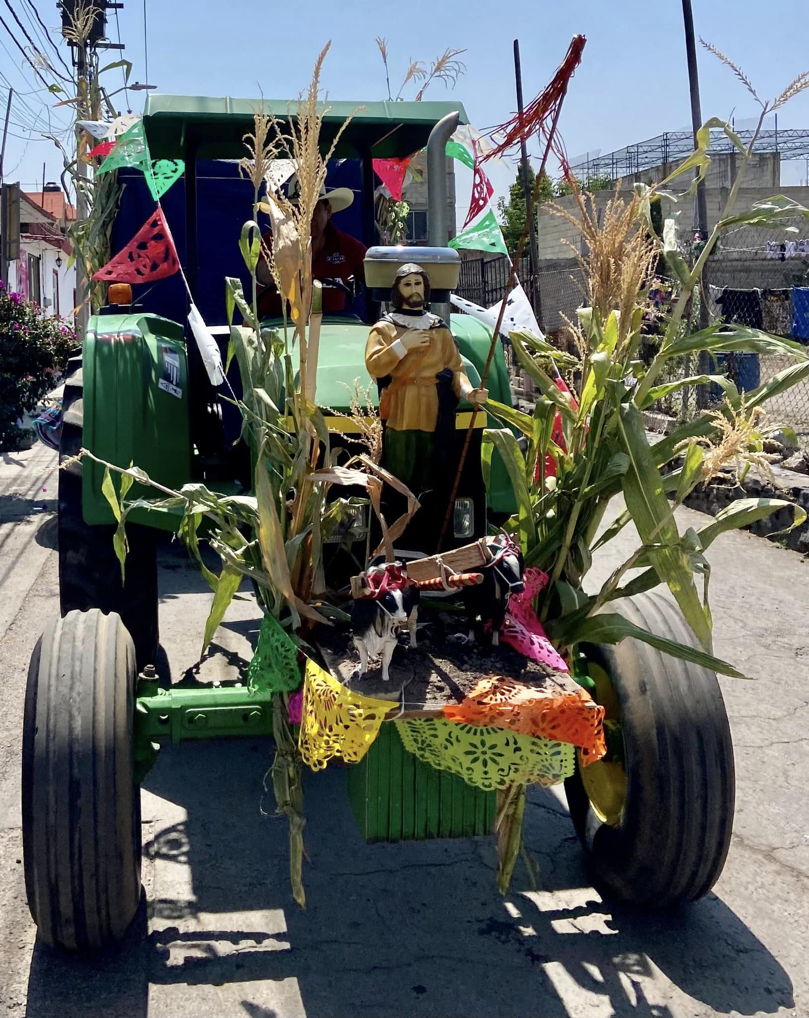 1716610225 276 Tradicional paseo en honor a San Isidro Labrador patron de