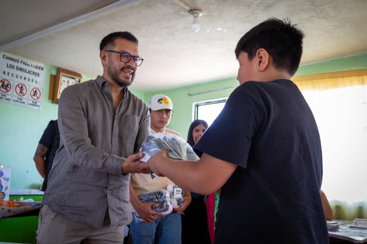 1716707297 85 Caminando hacia un mejor futuro para la EDUCACION en Santa