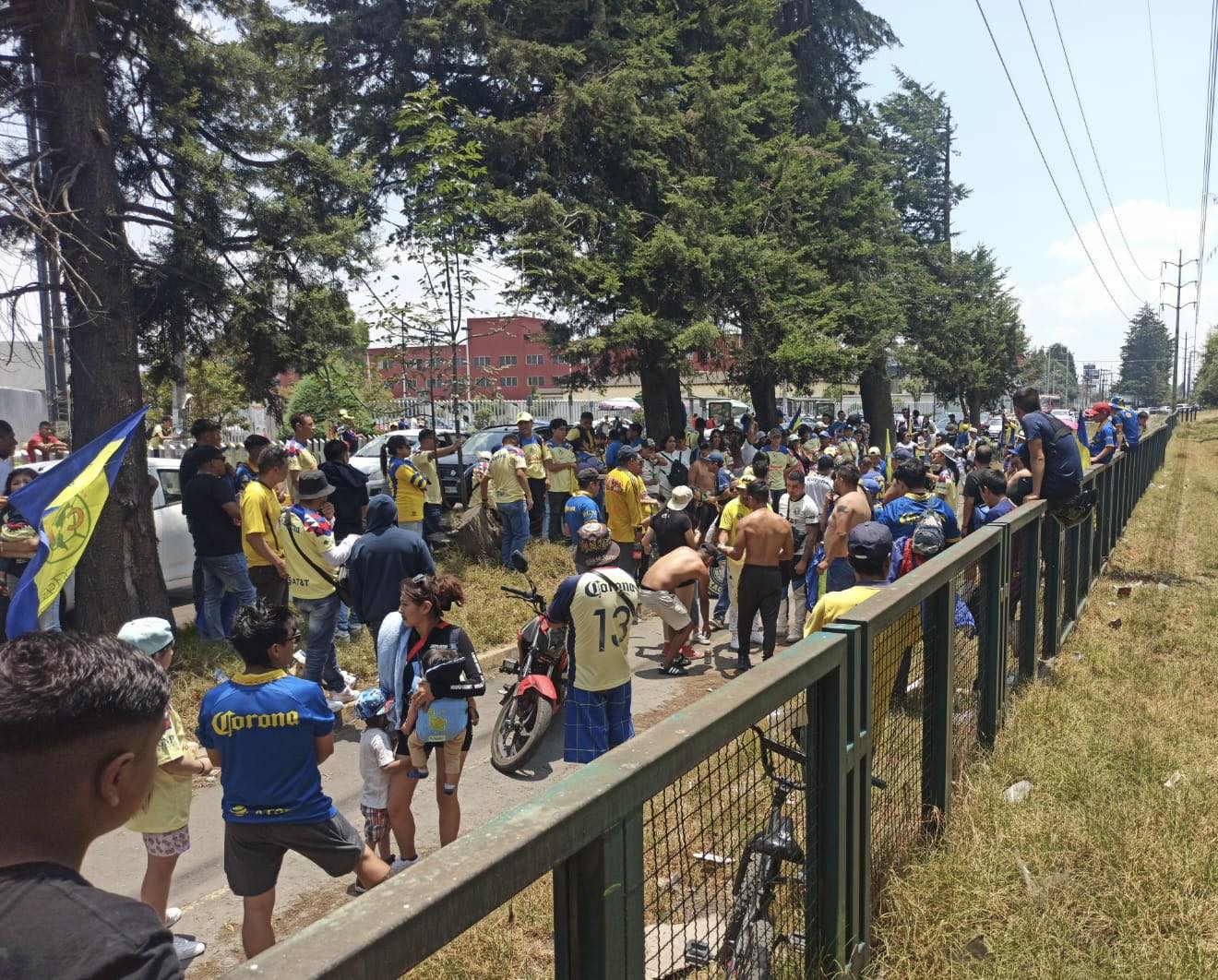 1716835125 201 Toma vias alternas Cierre de carriles centrales sobre Tollocan a