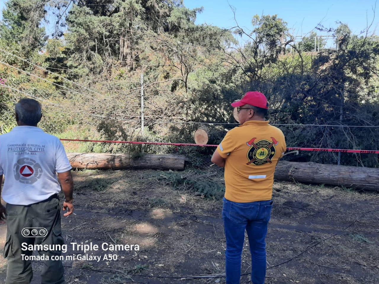 1716845856 934 El H Cuerpo de bomberos atiende oportunamente la caida de