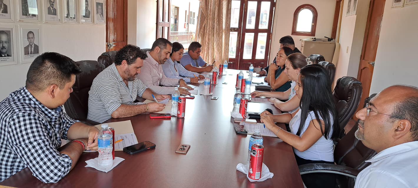 El dia de ayer en Sesion Extraordinaria de Cabildo el