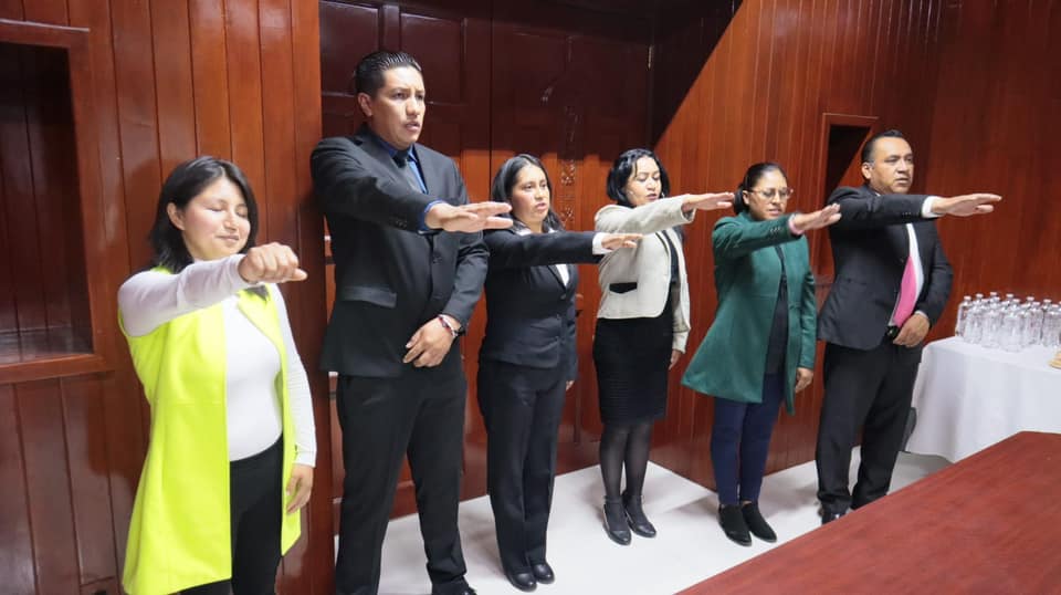 Hoy durante la sesion de Cabildo rindieron protesta los integrantes