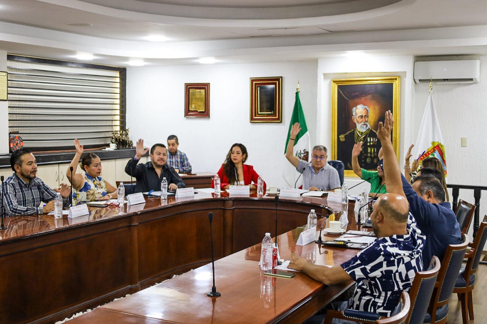 JuevesDeCabildo Hoy se realizo la Centesima Decima Sesion Ordinaria de