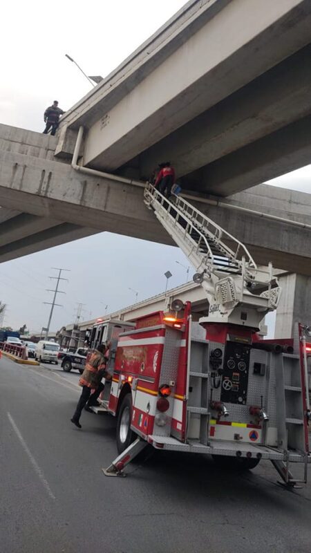 Personal de Proteccion Civil y Bomberos Ecatepec ya trabajan en