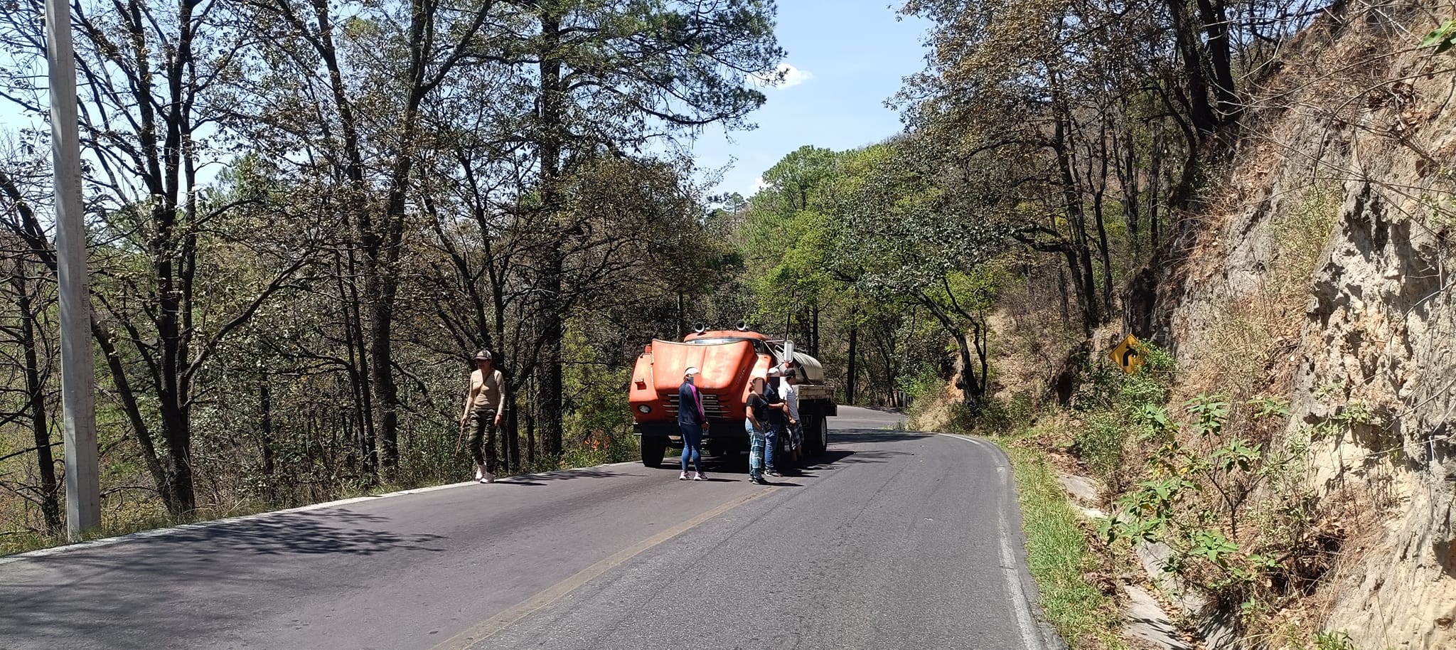 SeguridadCiudadana Precaucion Cierre de Vialidad Toma precauciones en la carre