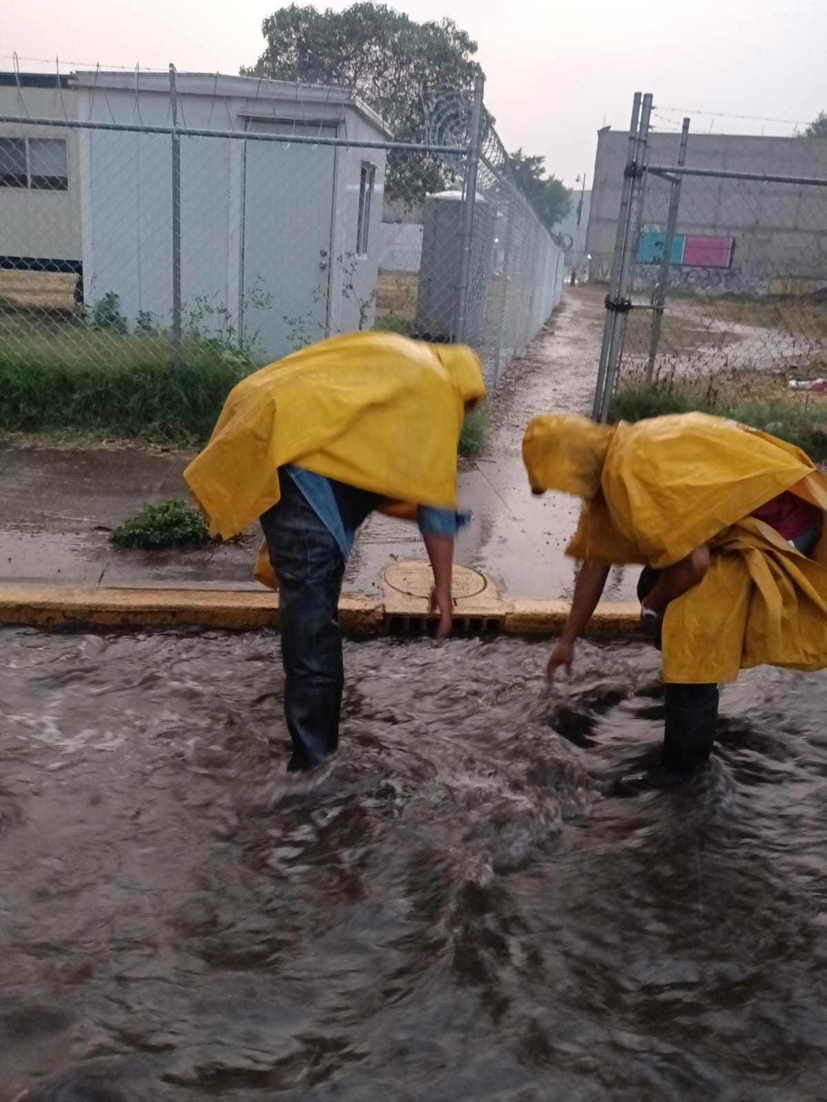 Toma precauciones se presentan precipitaciones en diferentes puntos de Tultitl