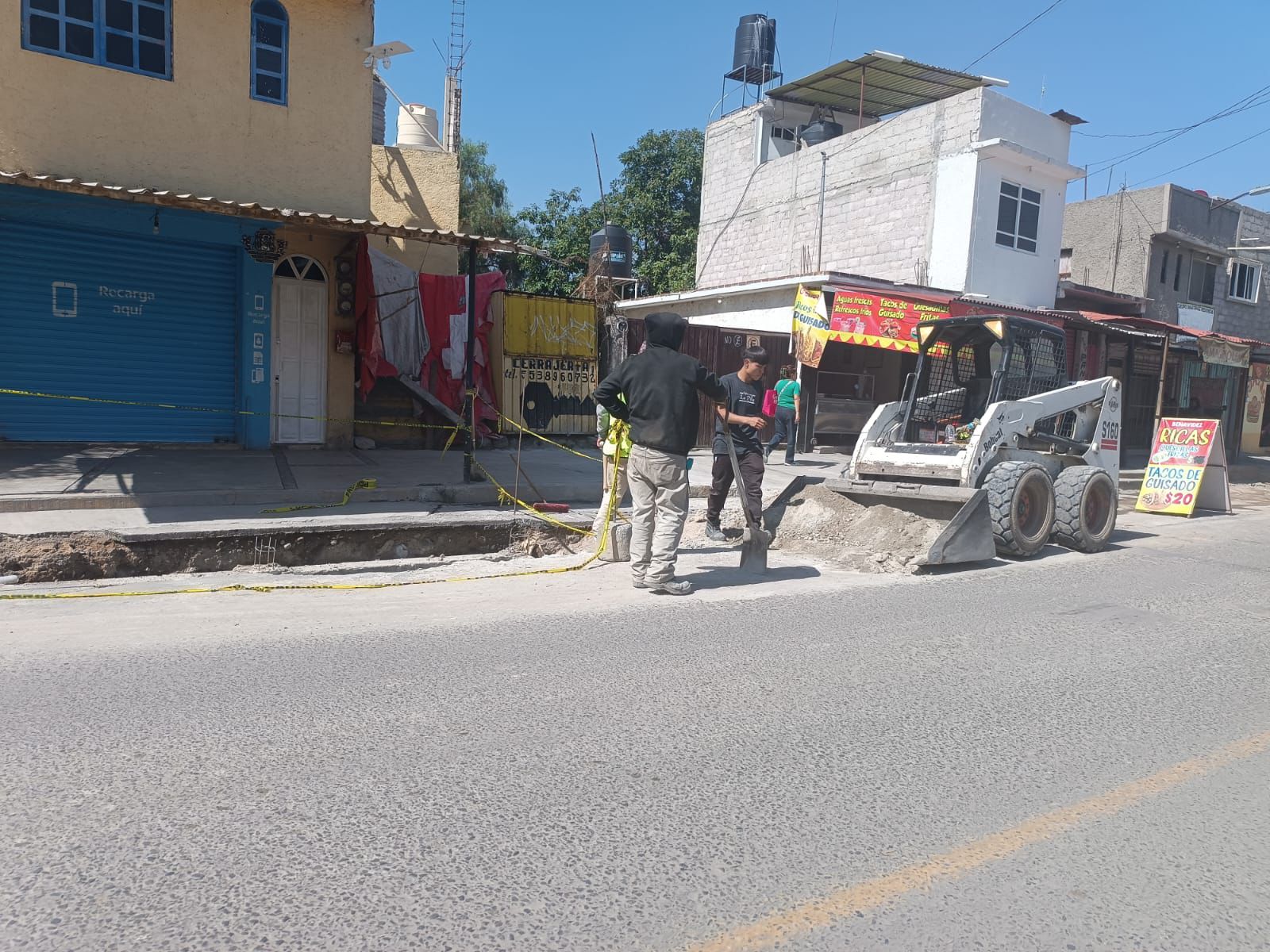 1717459515 714 La Direccion de Obras Publicas lleva a cabo la limpieza