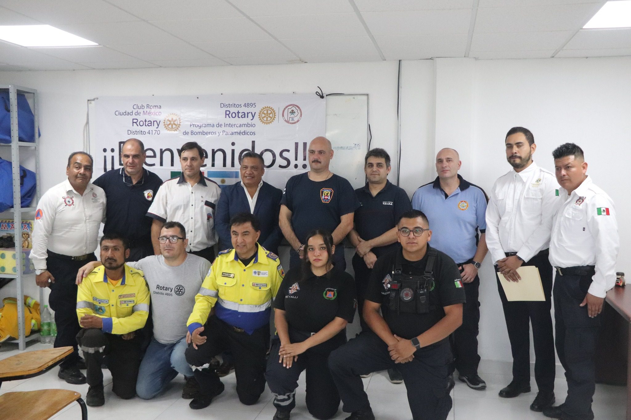 Recibimos al cuerpo de bomberos de la provincia de Buenos