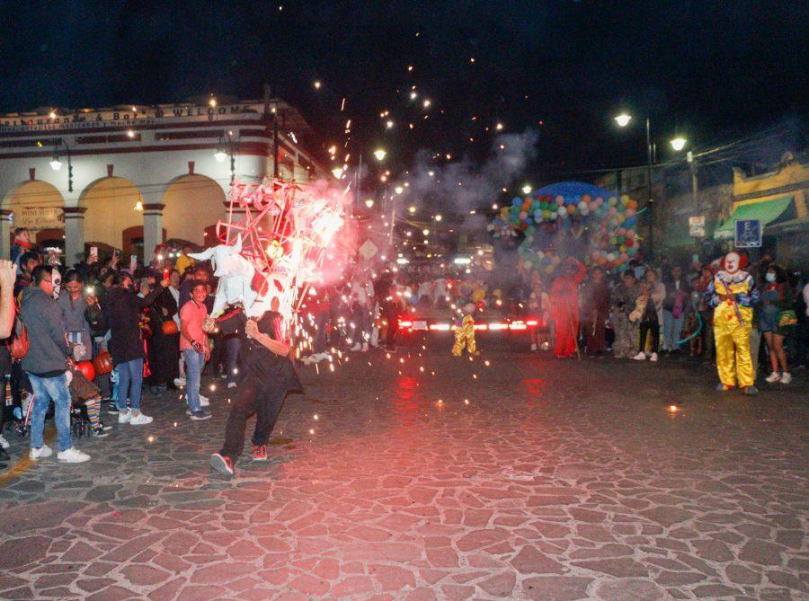 1667395998 920 Terminando nuestra celebracion agradecemos a todo el elenco artistico y