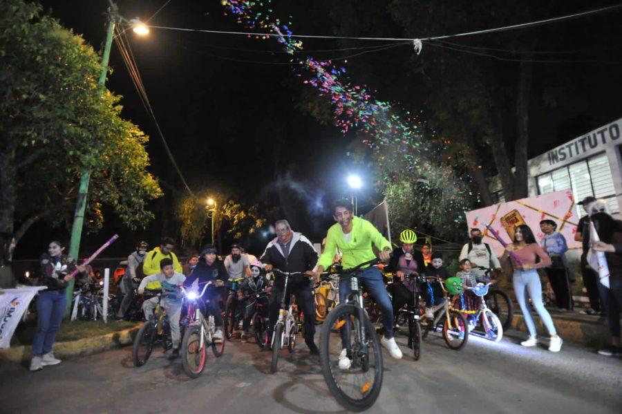 1667563403 455 Concluyen actividades juveniles por DiaDeMuertos con Rodada Zombie