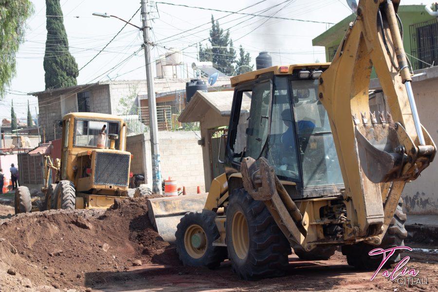 1667569967 898 Inicio de obra Pavimentacion con concreto asfaltico en calle camino