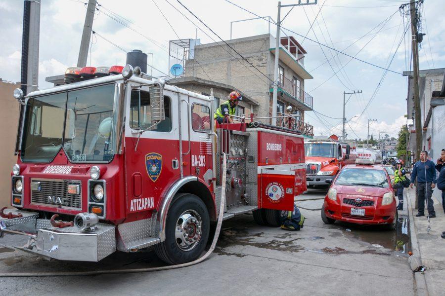 1667599580 381 Se atiende el dia de hoy incendio en la Colonia