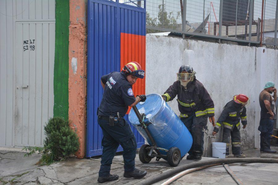 1667599580 887 Se atiende el dia de hoy incendio en la Colonia