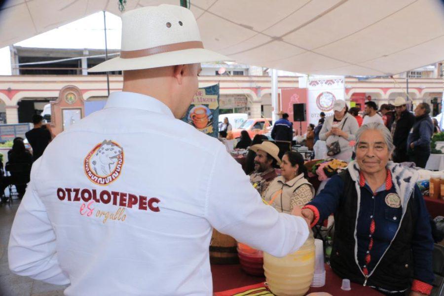 1667602593 103 Celebramos con exito la Expo Agro Artesanal en el 6o