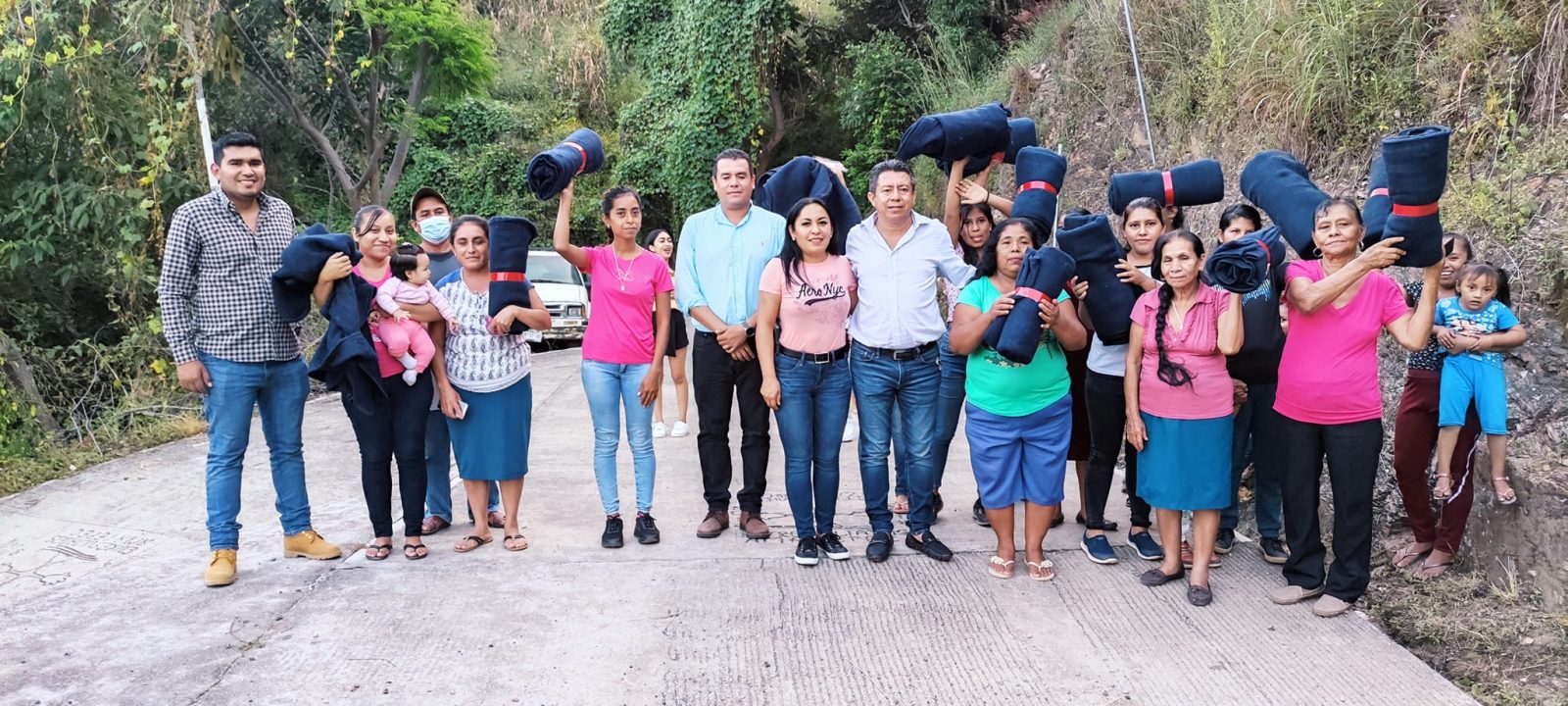 1667650948 828 Seguimos trabajando de la mano con el pueblo buscando otorgar