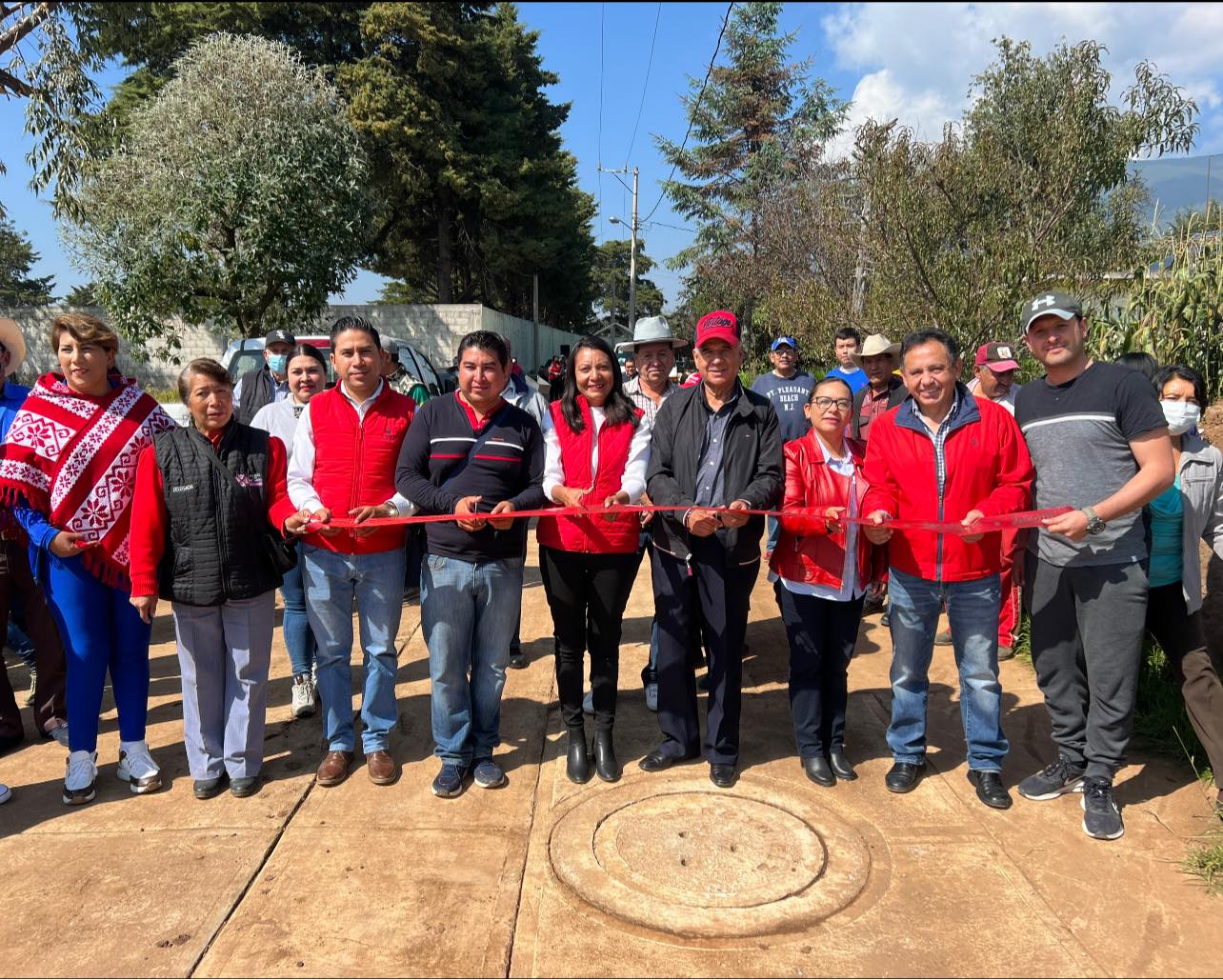 1667680088 CUMPLIDO INAUGURACION DEL DRENAJE SANITARIO EN EL Bo DE TULA