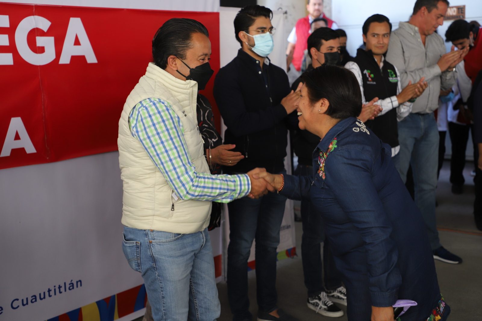 1667917954 868 Durante la inauguracion de la calle General Mariano Escobedo el