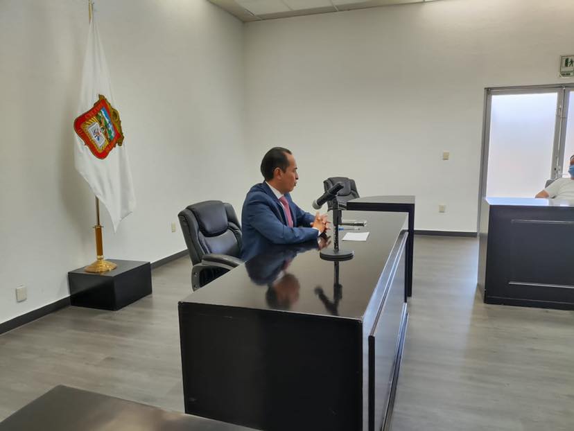 1667996738 El Secretario del Ayuntamiento Cesar Vallejo Sanchez se reunio con