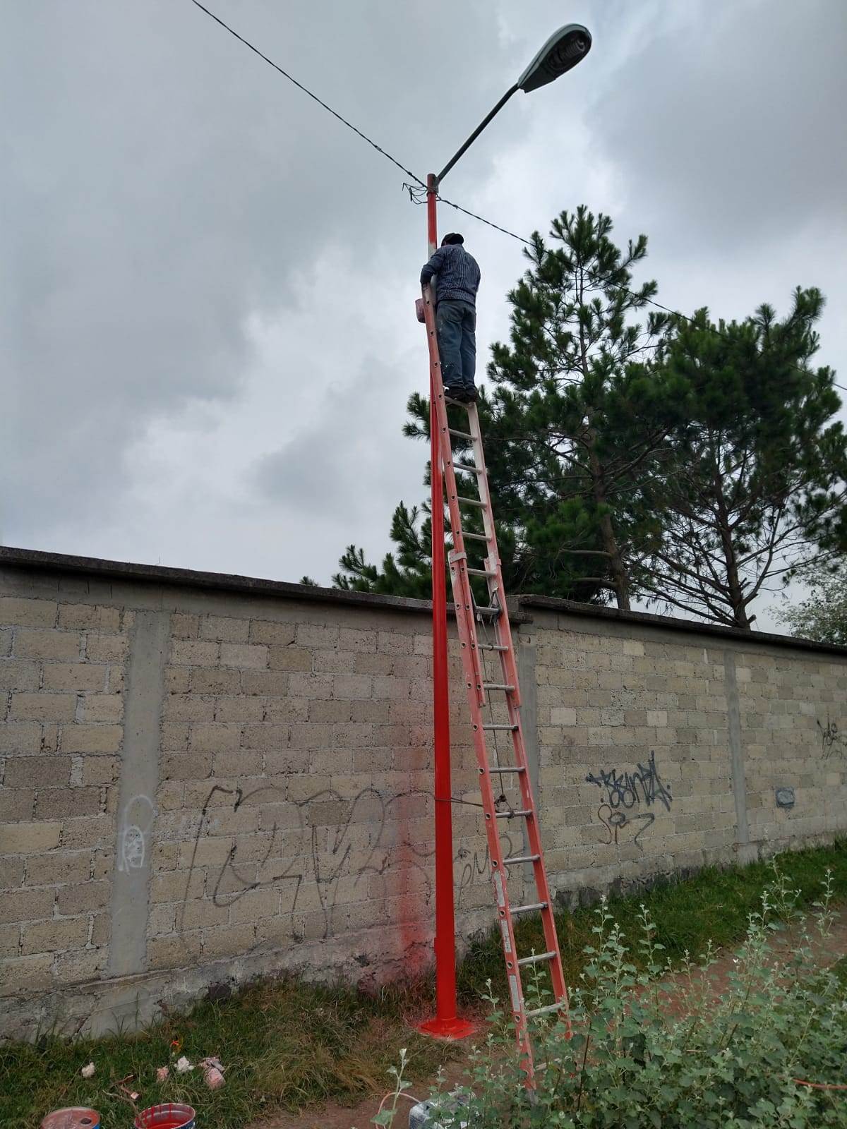 1668021087 Continuamos trabajando en obras de Rehabilitacion de Alumbrado Publico Arrancam