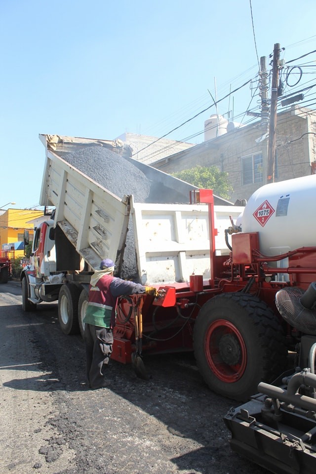 1668028337 442 ObrasPublicas Continuamos avanzando con los trabajos de Repavimentacion