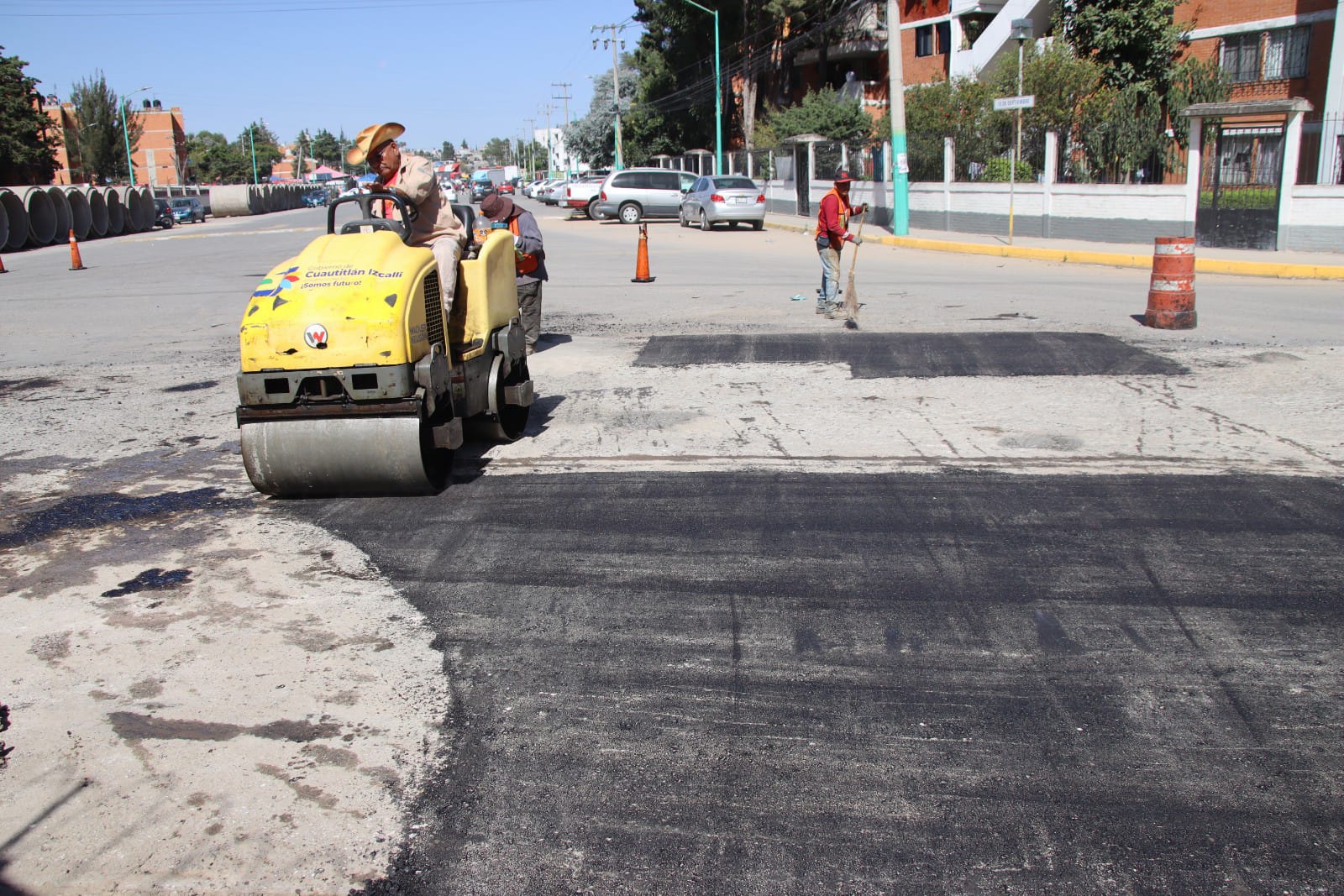 1668111549 189 A fin de tener mejores vialidades cuadrillas de la Direccion