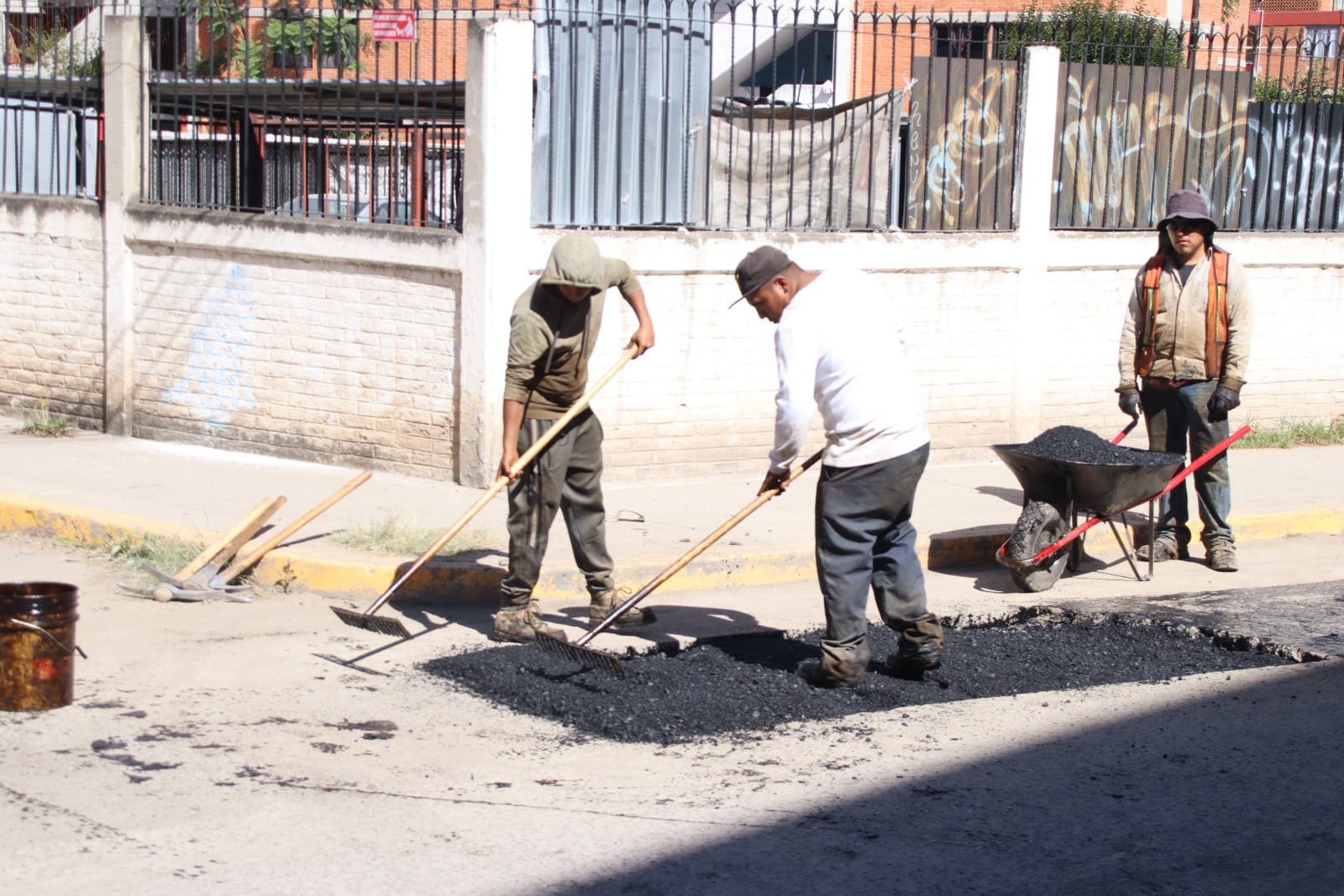 1668111550 921 A fin de tener mejores vialidades cuadrillas de la Direccion