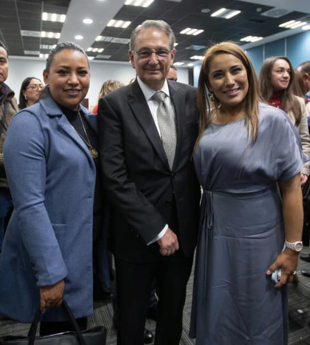 1668116707 33 Junto a los secretarios Luis Felipe Puente Espinosa de Gobernacion