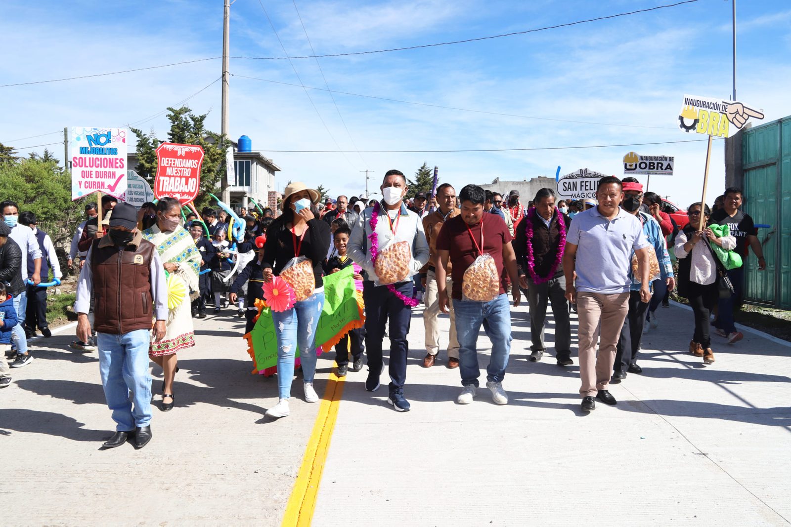 1668272038 453 Con el respaldo de todas las familias inauguramos la pavimentacion