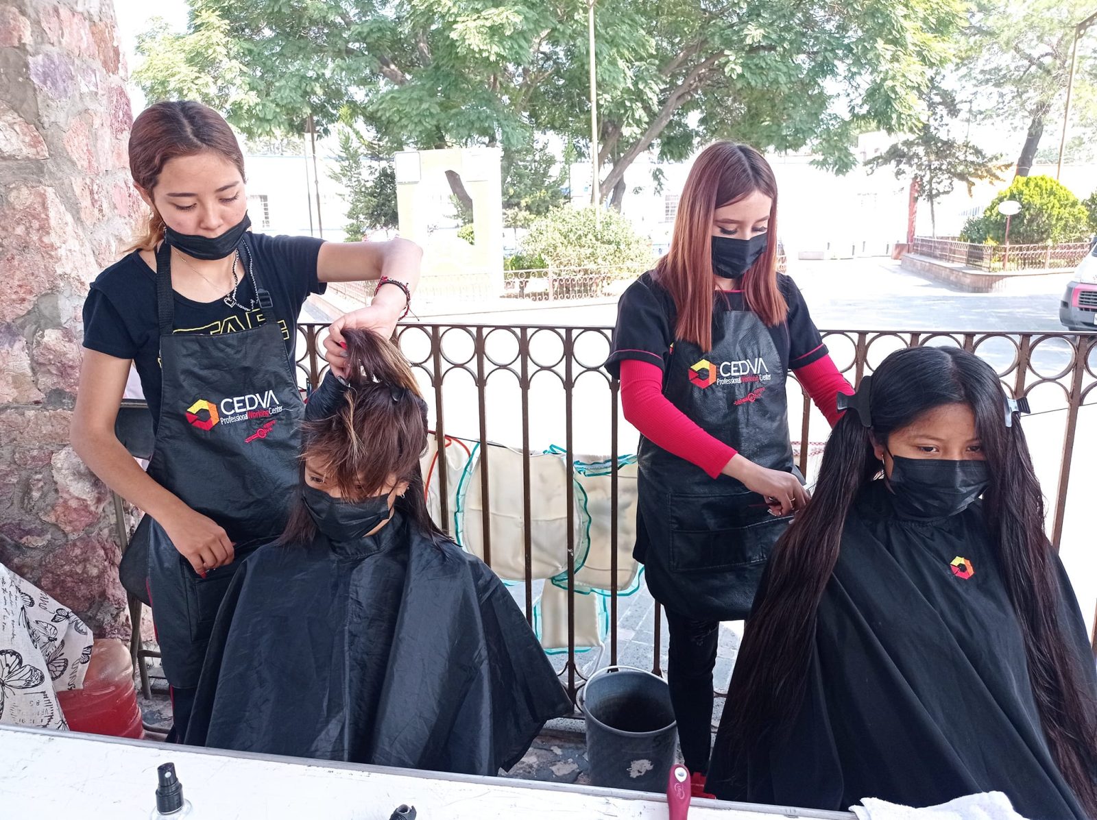 1668291985 297 Se llevo a cabo Jornada de Corte de Cabello de