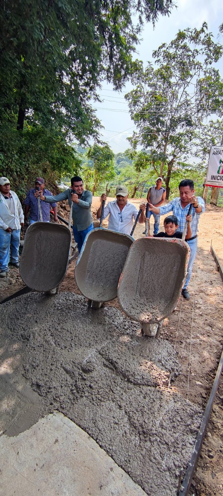 1668377100 496 El dia de hoy el Presidente Municipal Lic Obed Santos