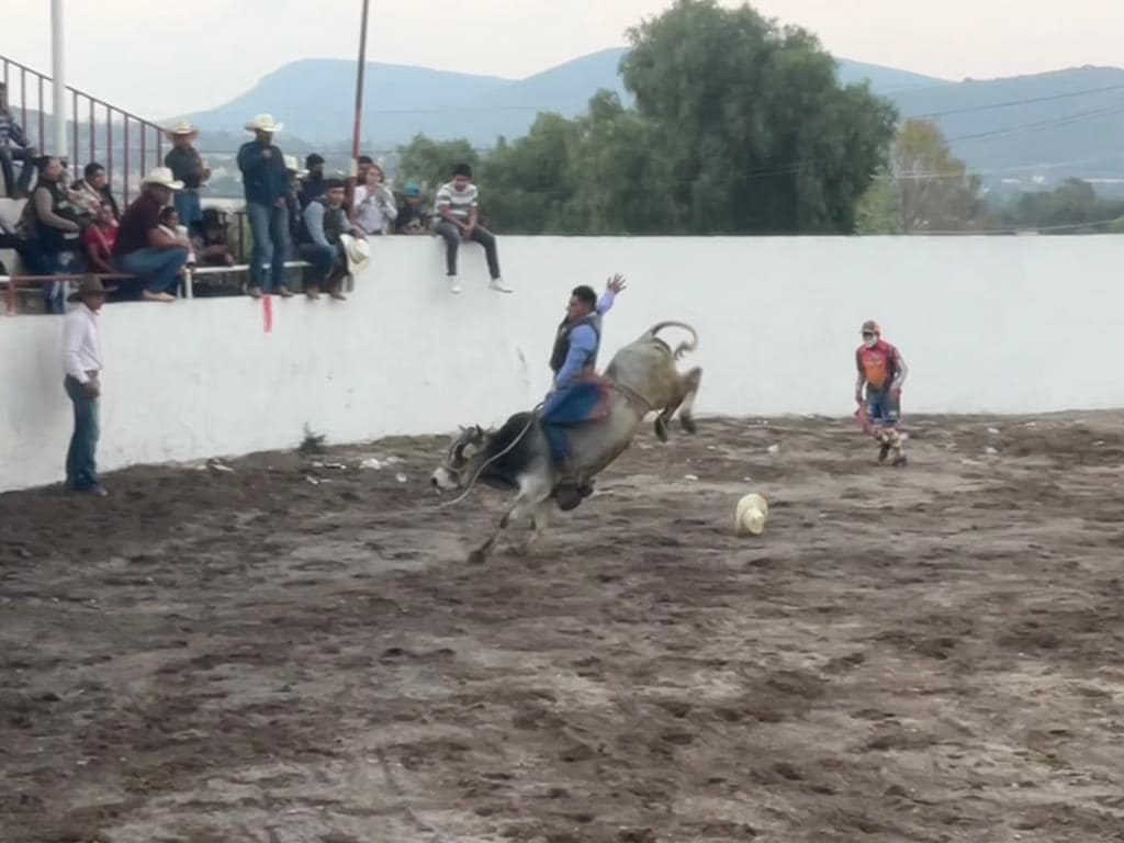 1668432798 60 Concluimos el dia en el lienzo charro en el circuito